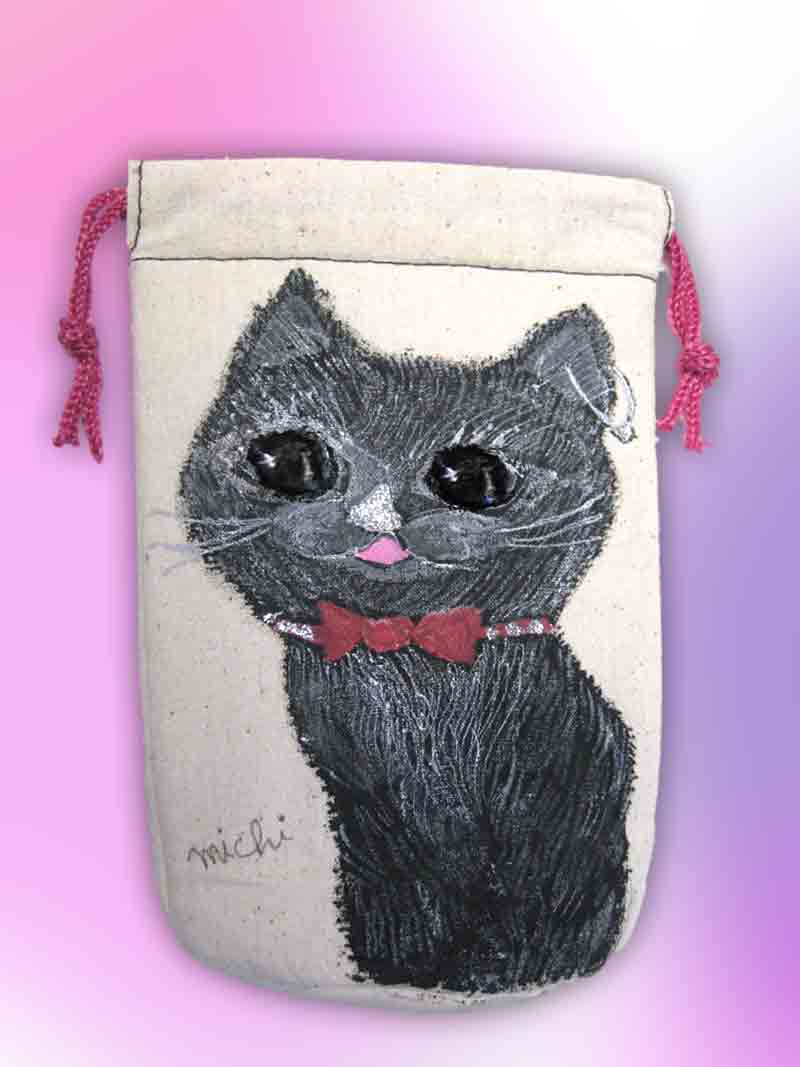 赤い首輪をした子ねこの絵ペツトボトルケース 